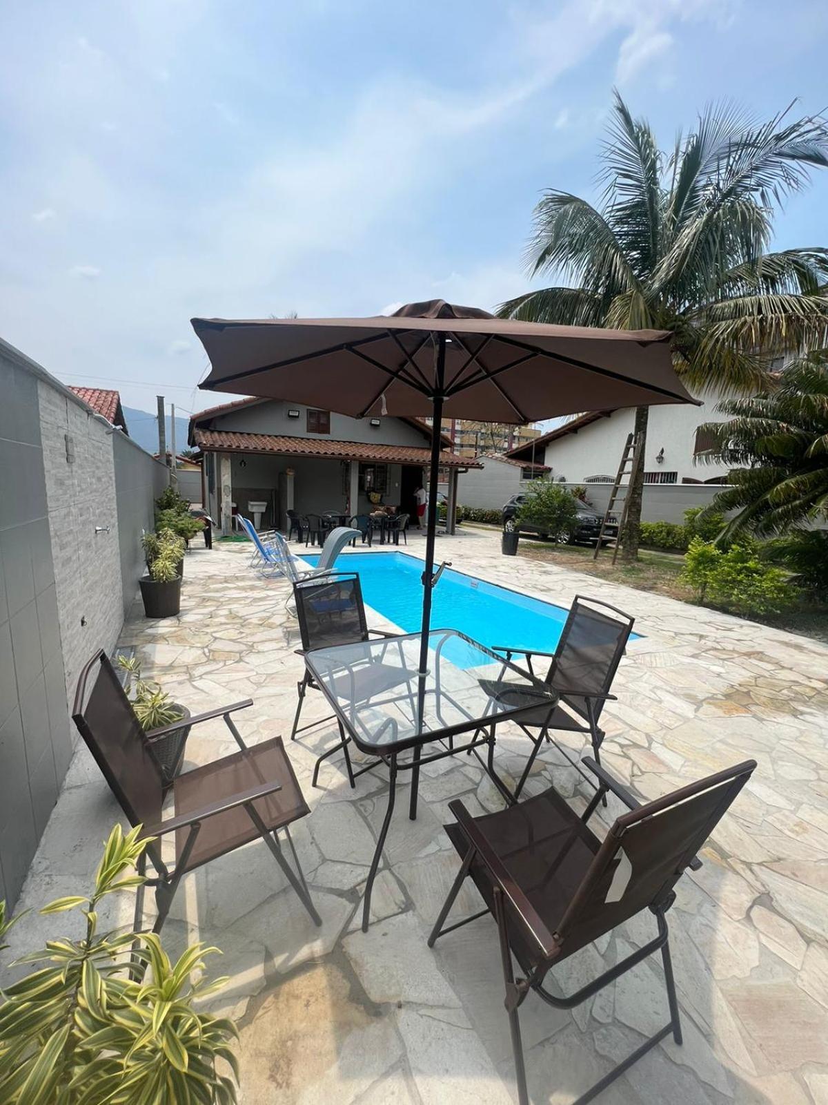 Casa Para Alugar Em Bertioga - Piscina, Wifi E Churrasqueira Exterior foto